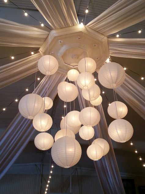 Medallion and lanterns Silk Lanterns Wedding, Lantern Ceiling Wedding, Paper Lanterns Hanging From Trees Wedding, Paper Lanterns Wedding Paper Lantern Store, Wedding Ceiling Decorations, Backyard Tent Wedding Lampion-lampionnen.nl, Wedding Ceiling, Ceiling Draping, Prom Themes