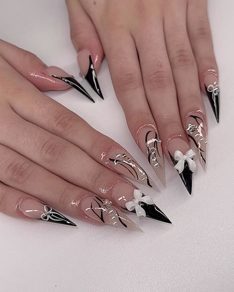 nailsonglo Nails July, Beige Nails Design, Acrylic Nails Stiletto, Nail Charm, Long Almond, Nails Stiletto, Anime Nails, Drip Nails, Stylish Nails Designs