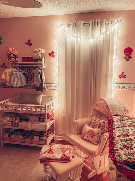 Strawberry Shortcake Baby Room, Strawberry Shortcake Nursery Theme, Strawberry Themed Nursery, Strawberry Nursery Theme, Strawberry Shortcake Room, Strawberry Shortcake Nursery, Strawberry Bedroom, Strawberry Nursery, Sweet Baby Shower Ideas