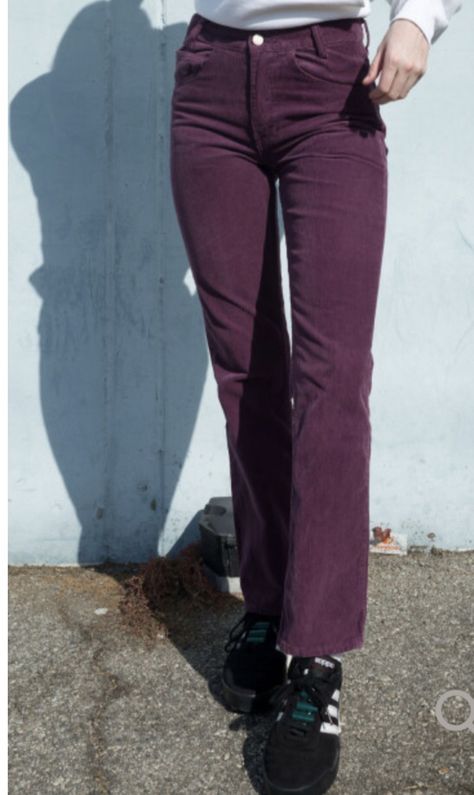 Purple Courderoy Pants Outfits, Mauve Jeans Outfit, Dark Purple Jeans Outfit, Purple Corduroy Pants Outfit, Dark Purple Pants Outfit, Eggplant Outfit, Magenta Outfit Ideas, Maroon Jeans Outfit, Dark Purple Outfit