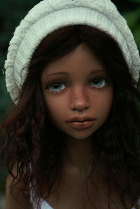 Beautiful Doll Doll Pfp, Dolls Art, Doll Aesthetic, Realistic Dolls, Unique Dolls, Jointed Dolls, Doll Photography, Anime Dolls, Doll Repaint