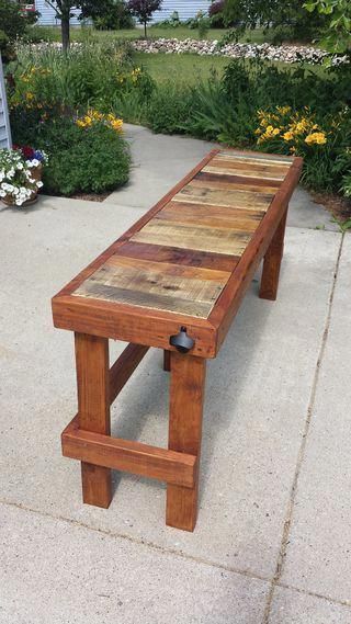 Pallet Wood Top Bar: In this Instructable I'll demonstrate how to build an outdoor bar/table with a reclaimed pallet wood top. This project is relatively simple and can be completed in just a few days (with dry times for the stain and varnish). I specifically made this … Garden Diy Furniture, Diy Outdoor Bar, Table Woodworking, Pallet Patio Furniture, Rustic Woodworking, Japanese Woodworking, Kreg Jig, Unique Woodworking, Outdoor Bar Table