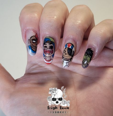 Gorillaz Nails Art, Silent Hill Nail Art, Gorillaz Nails, Grimes Nail Art, Gorillaz Phone Case, Horror Character Nail Designs, Idol Nails, Simple Nail, Simple Nail Designs