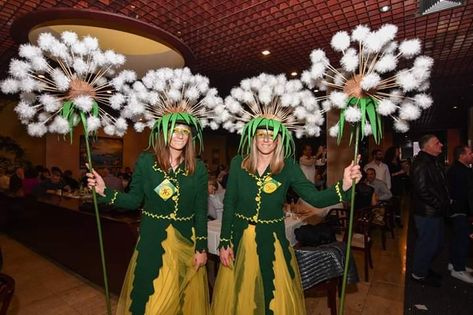 Dandelion Staff, Dandelion Costume, Plant Costume, Diy Mushroom, Mushroom Costume, Fairy Costumes, Ren Fest, Creative Costumes, Hat Ideas