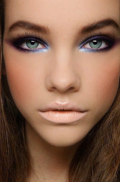 I love the platinum eye makeup Makeup Cantik, Mekap Mata, Matte Nude Lipstick, 50 Makeup, Makeup Tip, Nude Lips, Stunning Makeup, Nude Lipstick, Nude Lip