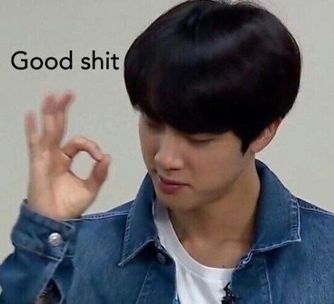 Bts memes The Slim Shady, Bts Meme Faces, Bts Reactions, V Video, Bts Memes Hilarious, Kpop Meme, Bts Meme, Reaction Face, Funny Kpop Memes