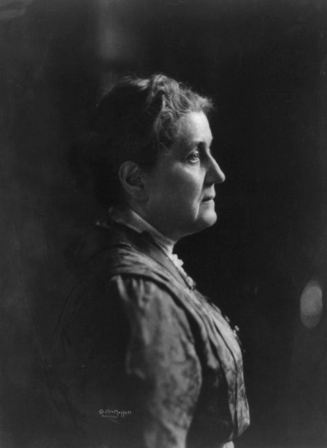 #DYK, the 1st US woman to receive the Nobel Peace Prize was Jane Addams in 1931? Social Work Quotes, Jane Addams, Jane Adams, Junior League, Nobel Peace Prize, Women Issues, Gender Roles, Who Runs The World, E Mc2