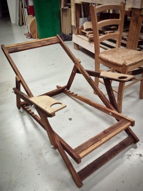 Picture of Frame Comparison Beach Chairs Diy, Wood Bar, Diy Chair, Teds Woodworking, Deck Chairs, Woodworking Furniture, Chair Style, Easy Woodworking Projects, Wooden Chair