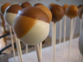 Cake Pop Insanity!: Puppy Dog Cake Pops Dog Cake Pops, Puppy Dog Cakes, Better Than Cake, Beach Cupcakes, Pink Cake Pops, Puppy Bowl, Cake Pops How To Make, Puppy Bowls, Dog Cakes