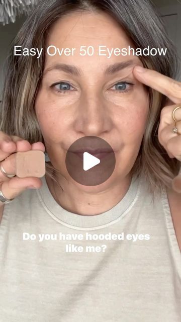 Kim Laughren on Instagram: "SAVE THIS ONE!… Easy all Matte Eye Look! This is a simple 3 color eyeshadow look that’s soft and beautiful!🤩 Give this one a try! Seint eyeshadow colors: ✨CHAI - all over lid transition color ✨ LULLABY- Deepen crease and up onto brow bone if you have hooded eyes like me. Outer eye corner and attach like an upside down 7 shape. 😊. Also as a soft eyeliner for lower lash line ✨CUPCAKE - brighten inner eye corner ✨BRIGHT BRUSH Comment “EYESHADOW ” if you want the link to shop this look #easyeyeshadow #easyeyemakeup #lookyourbest #hoodedeyesmakeup #matureskinmakeup #eyemakeuptutorial #eyemakeuplook #eyeshadowtutorial #eyeshadow #beginnermakeup #shimmereyeshadow #makeuptipsandtricks #makeuptutorialforbeginners #over50 #matureskinmakeup" Eye Shadowing Tutorial Hooded Eyes, Seint Eyeshadow For Hooded Eyes, Eyeshadow For Crepey Eyelids, Natural Eyeshadow For Hooded Eyes, Eye Shadow Tutorial For Hooded Eyes, Eyeshadow For Hooded Eyes Over 50, Simple Eye Makeup Hooded Eyes, Eye Shadow Hooded Eyelids, Eyeshadow For Hooded Eyes Step By Step