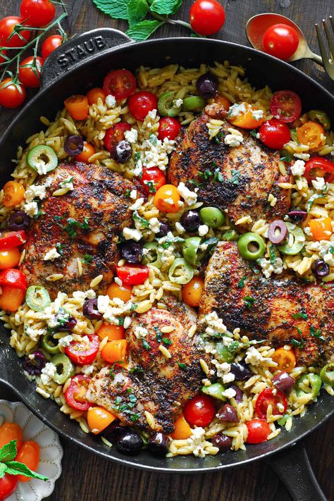 Greek Chicken Orzo with cherry tomatoes and olives. Orzo Salad Dressing, Orzo Salad Recipes Cold, Greek Chicken Orzo, Julia's Album, Chicken Entree, Creamy Feta, How To Cook Orzo, Poultry Dishes, Orzo Recipes