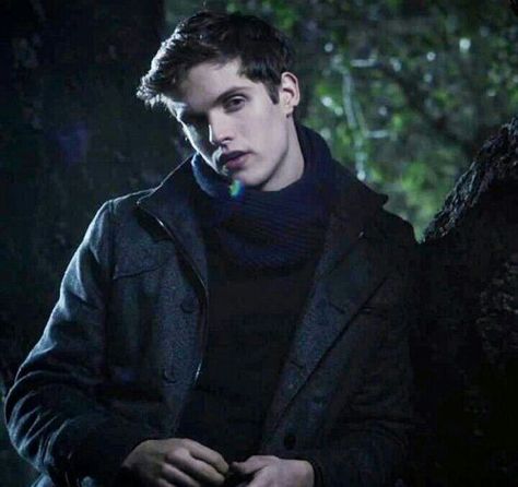 Issac Teen Wolf, Daniel Sharman Teen Wolf, Teen Wolf Isaac, Isaac Lahey, Daniel Sharman, Wolf Moon, Teen Wolf, Jon Snow, A Book