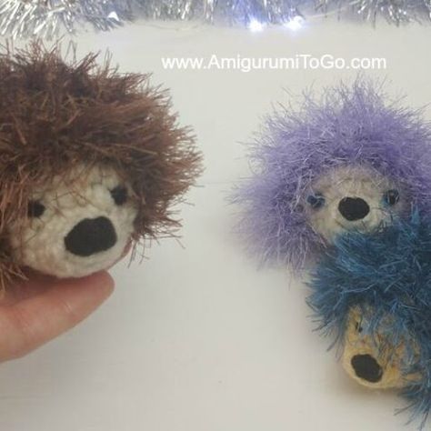 Crochet Hedgehog Keychain, Crochet Mini Hedgehog Free Pattern, Mini Hedgehog Crochet Pattern, Sewing Animals, Crochet A Bear, Hedgehog Pattern, Bear Ideas, Cutest Crochet, Crochet Hedgehog