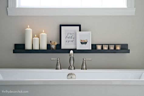 DIY display ledge for spa feel in the bathroom Display Ledge, Bathroom Display, Walk In Shower Designs, Thrifty Decor Chick, Diy Display, Diy Spa, Apartment Bathroom, Budget Bathroom, Bathroom Pictures