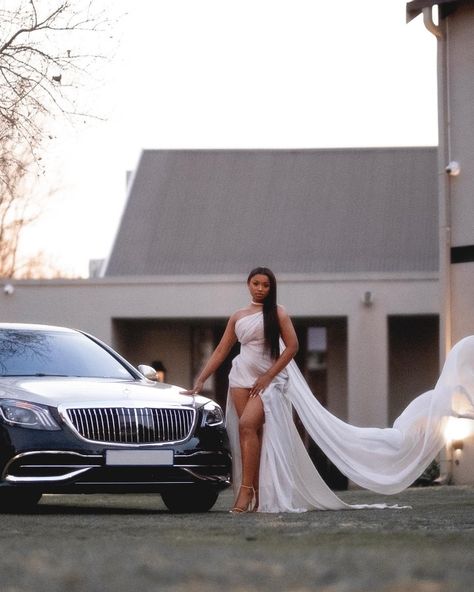 Matric Dance Poses Ideas, Matric Dance Pictures, Md Photoshoot Ideas, Matric Dance Poses, Matric Dance Photoshoot, Matric Dance Photoshoot Ideas, Md Photoshoot, Car Shots, Classic Car Photoshoot