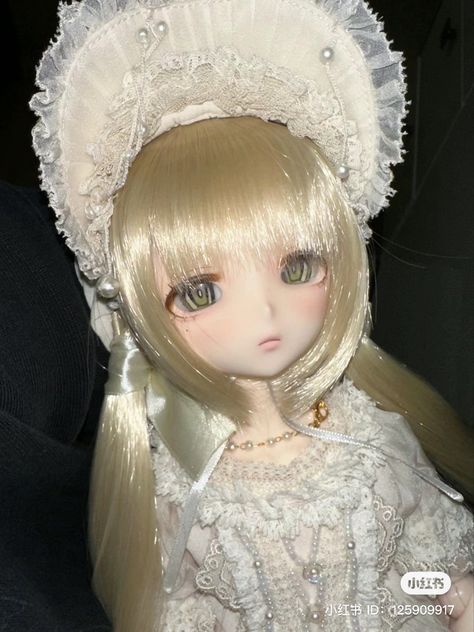 #bjds #dollmakeup #dollmaker #dolls #bjddoll #bjdmakeup #balljointeddoll #japanesedoll Balljointeddoll Base, Doll Plushies, Doll Aesthetic, Ball Jointed Doll, Kawaii Doll, Doll Makeup, Realistic Dolls, Living Dolls, Japanese Dolls