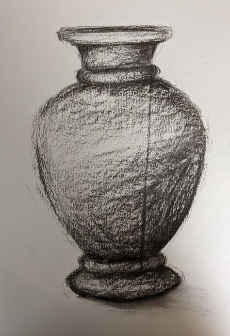 Coal Drawing Easy, Cross Hatching Drawing Easy, Coal Drawing, Easy Charcoal Drawings, Still Life Sketch, Charcoal Drawings, Cross Hatching, Drawing Projects, Drawings Simple