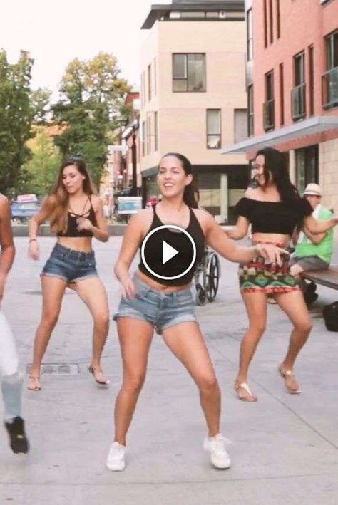 Salsa Dancing Steps, Salsa Dance Video, Mambo Dance, Salsa Moves, Salsa Outfit, Salsa Club, Latino Dance, Salsa Dancing Outfit, Salsa Classes