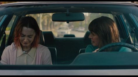 Bird Mom, Greta Gerwig, Film Inspiration, Lady Bird, Coming Of Age, Film Aesthetic, Film Stills, Look At You, Great Movies