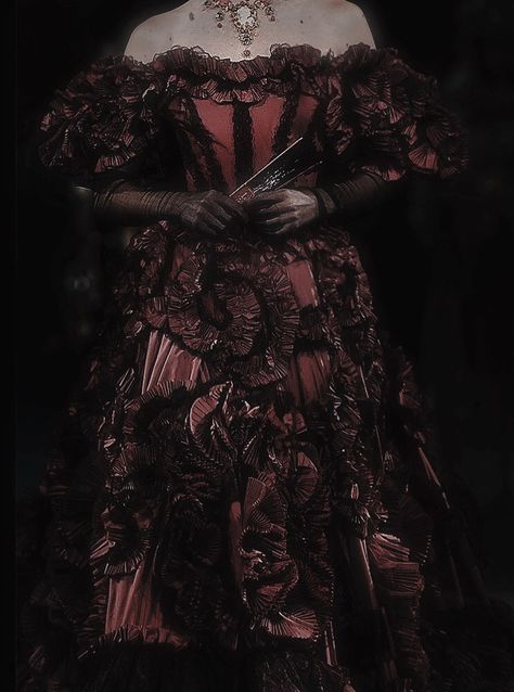 #vampire #dolcegabbana Vampire Dress Aesthetic Victorian, Vampire Athestic, Feminine Vampire Aesthetic, Goth Royal Aesthetic, Victorian Goth Vampire Aesthetic, Vampire Outfit Victorian, Old Money Vampire Aesthetic, Vampire Outfit Aesthetic Victorian, Vampire Dresses Aesthetic