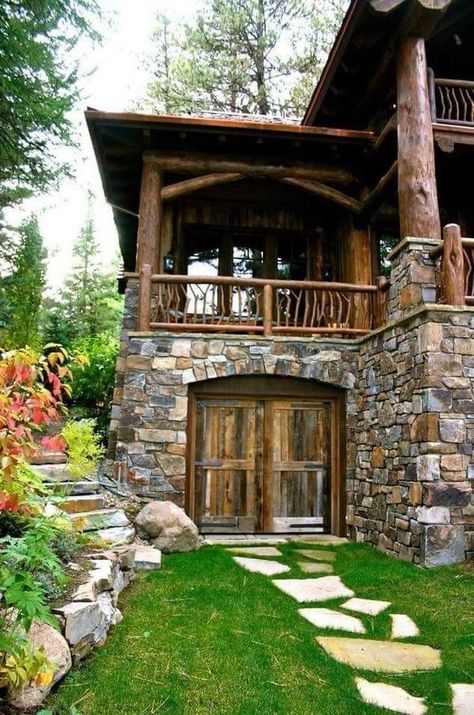 Chalet Design, Rustic Home Design, Log Cabin Homes, Cabins And Cottages, Rustic Living, Stone Houses, Stone House, Cabin Homes, Cabins In The Woods