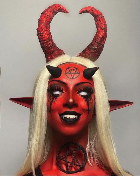 Devil Makeup Halloween, Demon Halloween Costume, Demon Makeup, Demon Costume, Devil Makeup, Halloweenský Makeup, Horror Make-up, Creepy Halloween Makeup, Halloween Makeup Diy