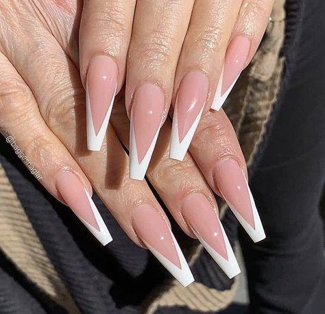 French Rosa, Unghie Sfumate, Easy Nails, French Tip Acrylic Nails, Simple Acrylic Nails, Long Acrylic Nails Coffin, Vacation Nails, Bling Acrylic Nails, Acrylic Nails Coffin Short