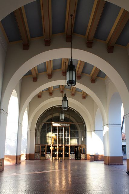 USA - Los Angeles - Union Station by Chris, via Flickr 33rd Parallel, Ezra Koenig, French Crafts, Passenger Train, Train Stations, Garage Apartment, Art Deco Buildings, Cali Girl, Vintage Los Angeles