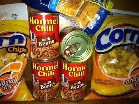 Frito Pie With Canned Chili, Easy Frito Chili Pie, Chili Frito Pie Recipe Easy, Recipes With Hormel Chili, Frito Chili Pie Recipe Easy, Frito Pie Recipe With Canned Chili, Hormel Chili Recipe, Frito Chili Pie Recipe, Chili Frito Pie