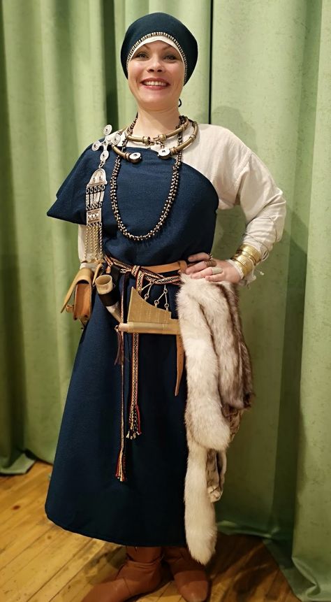 Ancient Germanic Clothing, Early Celtic Clothing, Ancient Norse Clothing, Ancient Nordic Clothing, Iron Age Finnish Clothing, Medieval Scandinavian Clothing, Norse Clothing, Viking Aesthetic, Aged Clothing