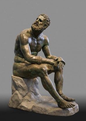 Seated Boxer, Hellenistic Art, Hellenistic Period, Ancient Greek Sculpture, Classic Sculpture, Antony Gormley, Roman Sculpture, Louise Bourgeois, Greek Sculpture