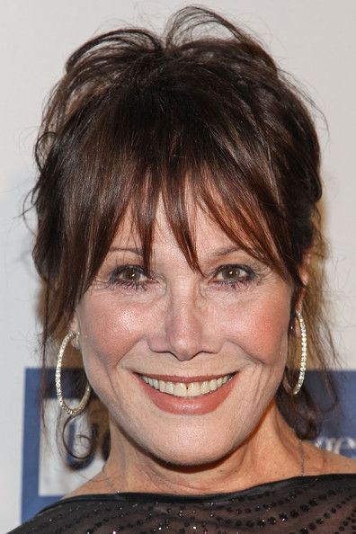 Michele Lee, 71 years of age. Wow! Mark Zunino, Michele Lee, Hollywood Women, Advanced Fashion, George Hamilton, Fifties Style, Knots Landing, Linda Gray, Michelle Lee