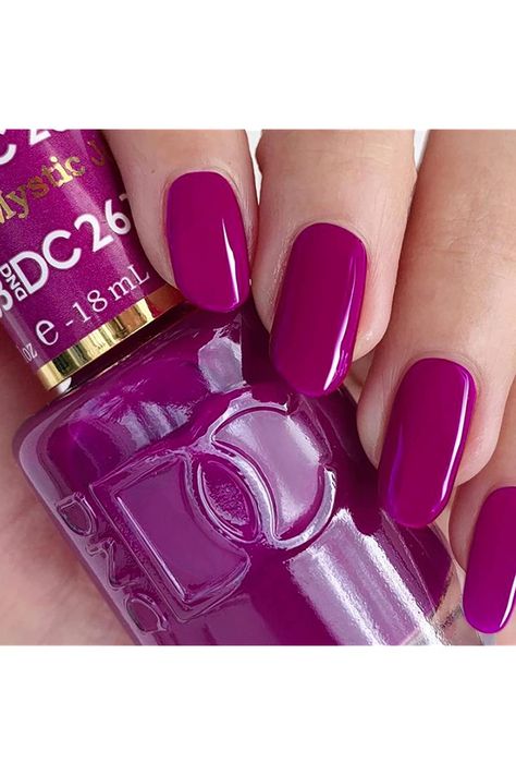 Raspberry Nails, Dnd Gel Nail Polish, Magenta Nails, Dnd Gel Polish, Daisy Nails, Gel Polish Colors, Colorful Nail Designs, Nail Polish Sets, Nail Accessories