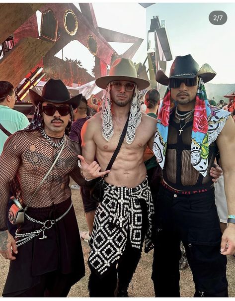 Rave Wear Men, Boy Rave Outfits, Lollapalooza Outfit Men, Rave Men Outfits, Men’s Raves Outfit, Boho Rave Outfit, Male Rave Outfits, Techno Party Outfit, Rave Outfit Men