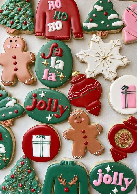 Gingerbread Cookies Colorful, Merry And Bright Cookies Decorated, Cute Christmas Cookies Royal Icing, Christmas Cookie Decorating Aesthetic, Gingerbread Decorated Sugar Cookies, Christmas Cookie Sets Royal Icing, Joy Cookies Decorated, Santa Decorated Sugar Cookies, Hot Cocoa Cookies Decorated