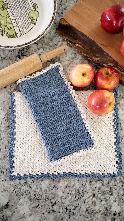 Crochet Tea Towel, Farmhouse Crochet, Crochet Tutorial For Beginners, Crochet Dish Towels, Dishcloth Patterns Free, Ripple Stitch, Free Pattern Crochet, Crochet Ball, Dishcloth Crochet Pattern