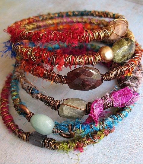 . Ribbon Projects, Wrap Bangles, Recycled Sari Silk, Fiber Jewelry, Stone Bangle, Textile Jewelry, Sari Silk, Vintage Diy, Bijoux Diy