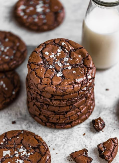 Fudgy Brownie Crinkle Cookies – MikeBakesNYC 12 Cookie Recipe, Brownie Crinkle Cookies, Cookies Crinkle, Homemade Cookie Recipe, Perfect Brownies, Cookies Homemade, Homemade Cookie, Fudgy Brownie, Cookie Recipes Homemade