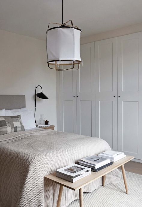 Armoire Pax, Ikea Pax Wardrobe, Minimal Bedroom, Room Decor Aesthetic, Ikea Bedroom, Pax Wardrobe, Beige Bedroom, Scandinavian Minimalist, Ikea Pax