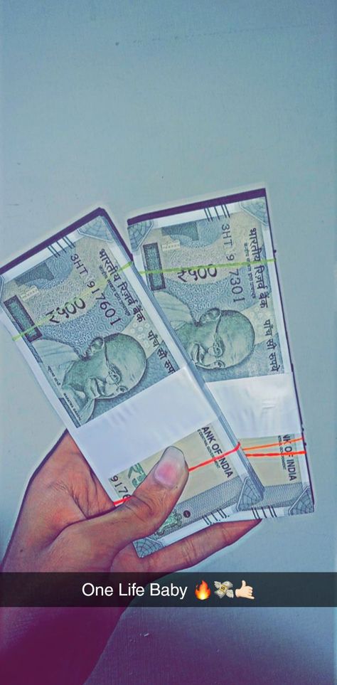 Cash Snapchat Story, Money Snapchat Story, Money Snapchat, Indian Rupee, Cover Letter Format, Meldi Ma Hd Photo, Funny Snapchat, Apple Watch Fashion, Money Notes