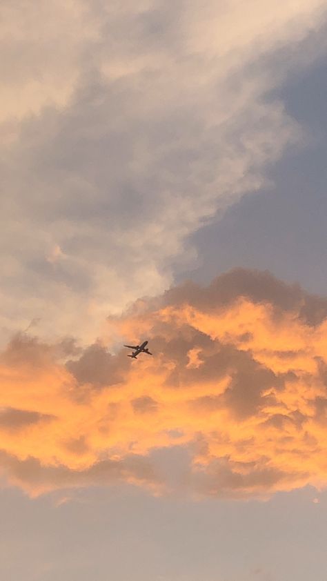 Airplane In Sky Aesthetic, Sky With Airplane Aesthetic, Airplane In The Sky Aesthetic, Plane In Sky Aesthetic, Real Sky Pics Aesthetic, Sky Cover Photo, Aeroplane Aesthetic Wallpaper, Sunset Clouds Wallpaper, Clouds From Airplane