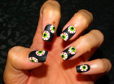 Wacky Nails, Funny Nails, Neat Nails, Crazy Nails, Get Nails, Halloween Nail, I Love Nails, Nail Polish Designs, Halloween Nail Art