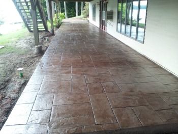 Etched Concrete Patio, Sealing Concrete Patio, Patio Decoration Ideas, Repair Cracked Concrete, Concrete Patterns, Stamped Concrete Patterns, Stamped Concrete Walkway, Diy Concrete Patio, Concrete Stain Patio