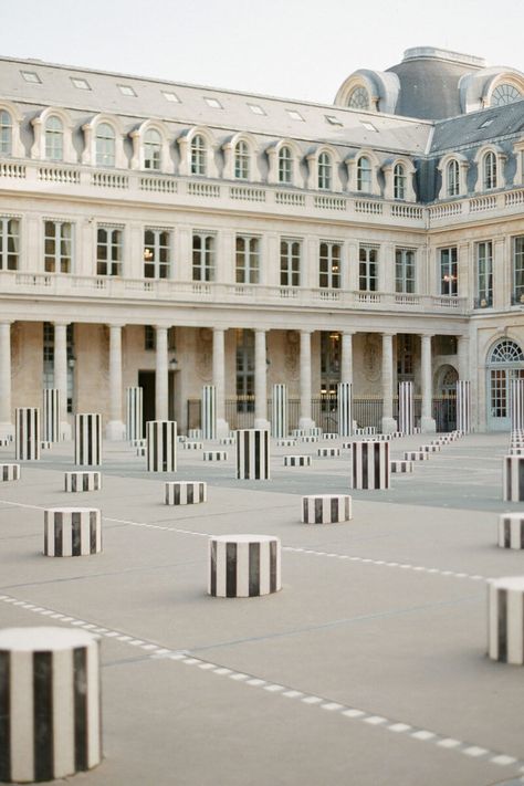 Palais Royal in Paris Dior Couture Dresses, Paris Editorial, Greg Finck, Paris Engagement, Europe Architecture, Dior Gown, Dress Paris, Paris Pictures, Countries To Visit