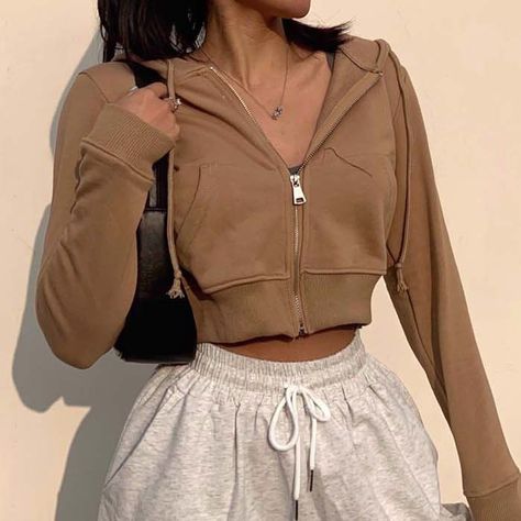 Short Hoodie Outfit, Short Jacket Outfit, Racer Tank Top, Cropped Zip Up Hoodie, Short Hoodie, Fe Clothing, Cropped Zip Up, Fashionista Clothes, Short Long