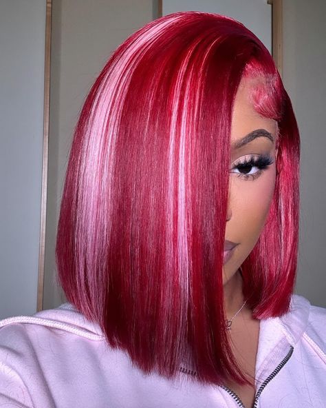 my bday next week 4/24 .. what yall getting the pink princess? hair and install @tynishabee 🍰 inspo 🪄: @chassidyautumn | Instagram Chunky Red Highlights, 2000s Chunky Highlights, Y2k Highlights, Baby Dance, Princess Hair, My Bday, Dyed Hair Inspiration, Mega Hair, Hairstyle Inspiration