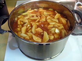 Taste and See God's Goodness: Homemade Apple Pie Filling Plant Advice, Recipes Deserts, Apples Recipes, Pie Fillings, Homemade Apple Pie Filling, Freezing Food, Preserving Foods, Canning Ideas, Homemade Apple Pie