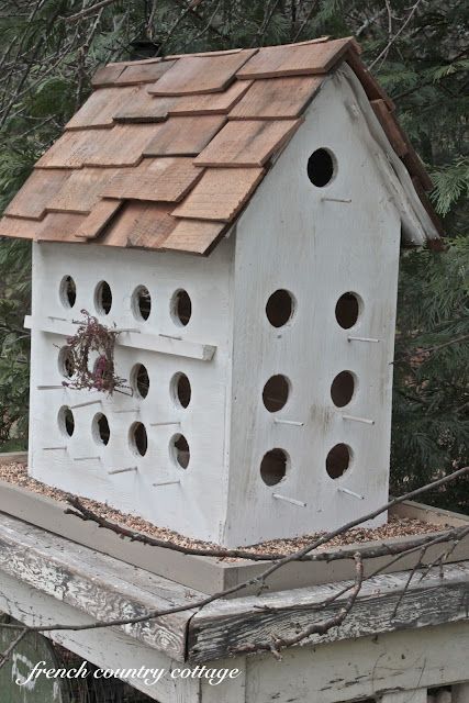 Want to build a big old vintage inspired birdhouse... or maybe bird ho… Birdhouse Plans, Diy Birdhouse, Beautiful Birdhouses, Bird House Plans, Martin House, Bird House Kits, Colonial Style Homes, Birdhouse Designs, Cedar Shingles