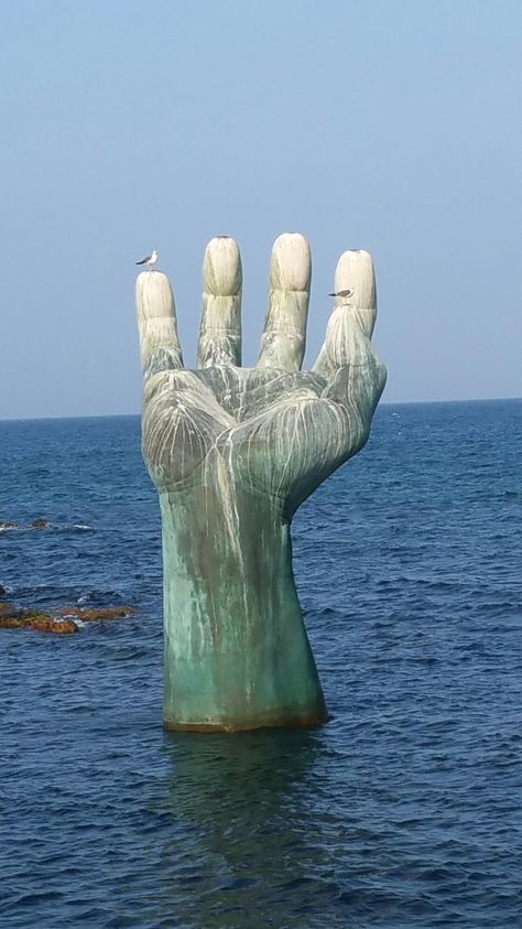 Giant Hand Drawing, Graffiti Statue, Alien Planets, Fantasy Statue, Ice Giant, Hand Statue, Mermaid Sculpture, Kid Book, Art Alevel