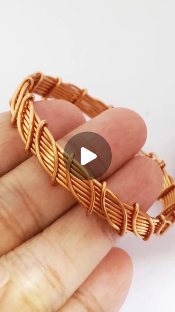 Lan Anh Handmade on Instagram: "How to make homemade bracelet | Leaf bangle | handmade wire jewellery making #shorts #diycrafts" Homemade Bracelets, Wire Jewelry Making, Handmade Bangles, Handmade Wire, Handmade Wire Jewelry, How To Make Homemade, Jewelry Tutorials, Wire Jewelry, Bangles